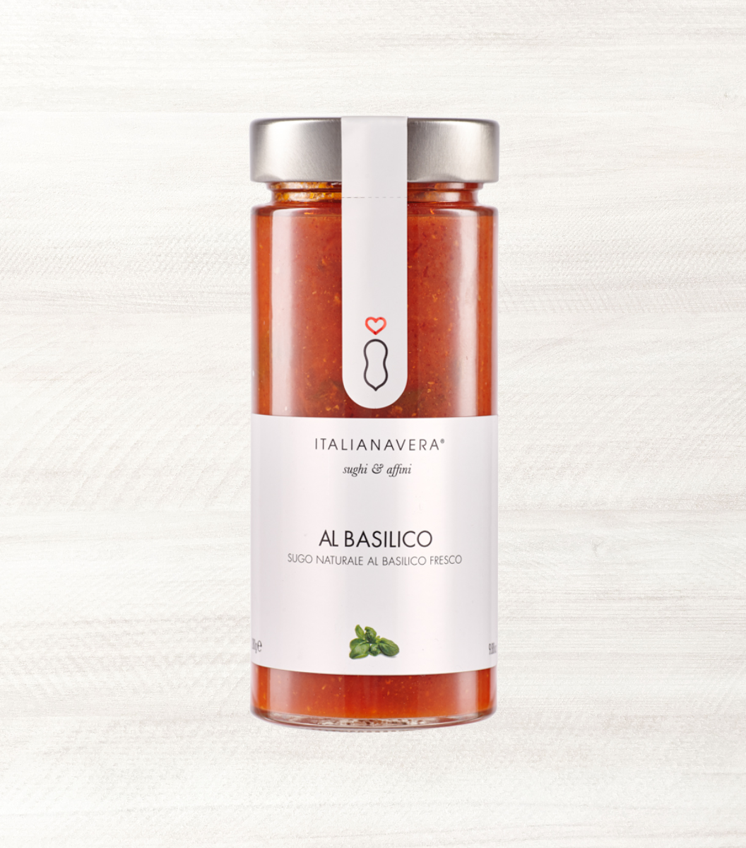 Tomato Sauce With Basil