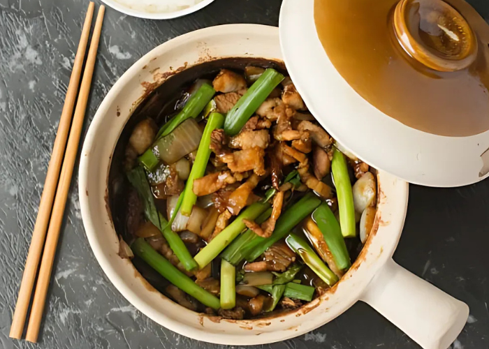 Pork Belly Claypot Rice