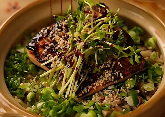 Salmon Claypot Rice