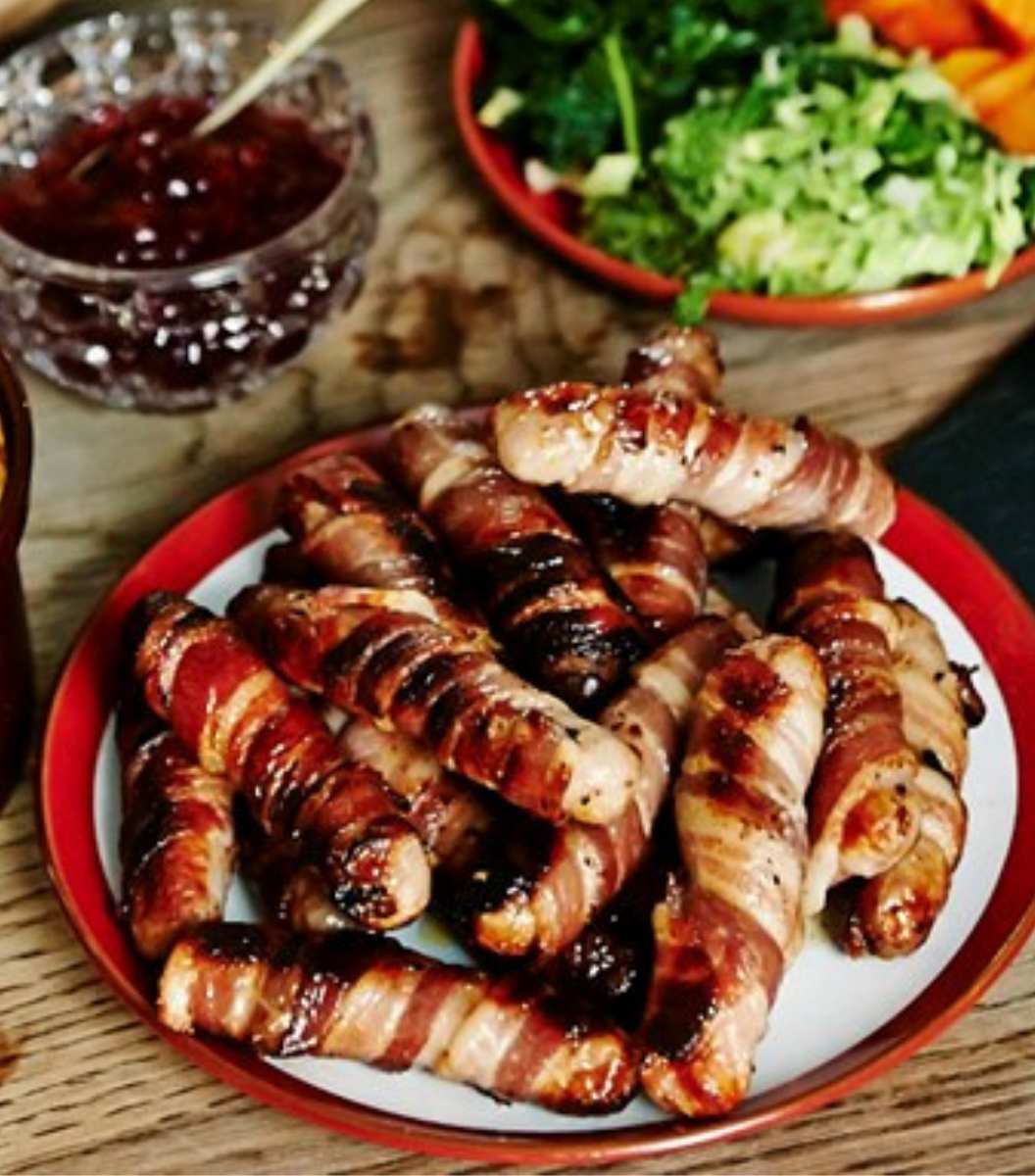 English Pork Chipolatas Wrapped in Streaky Bacon